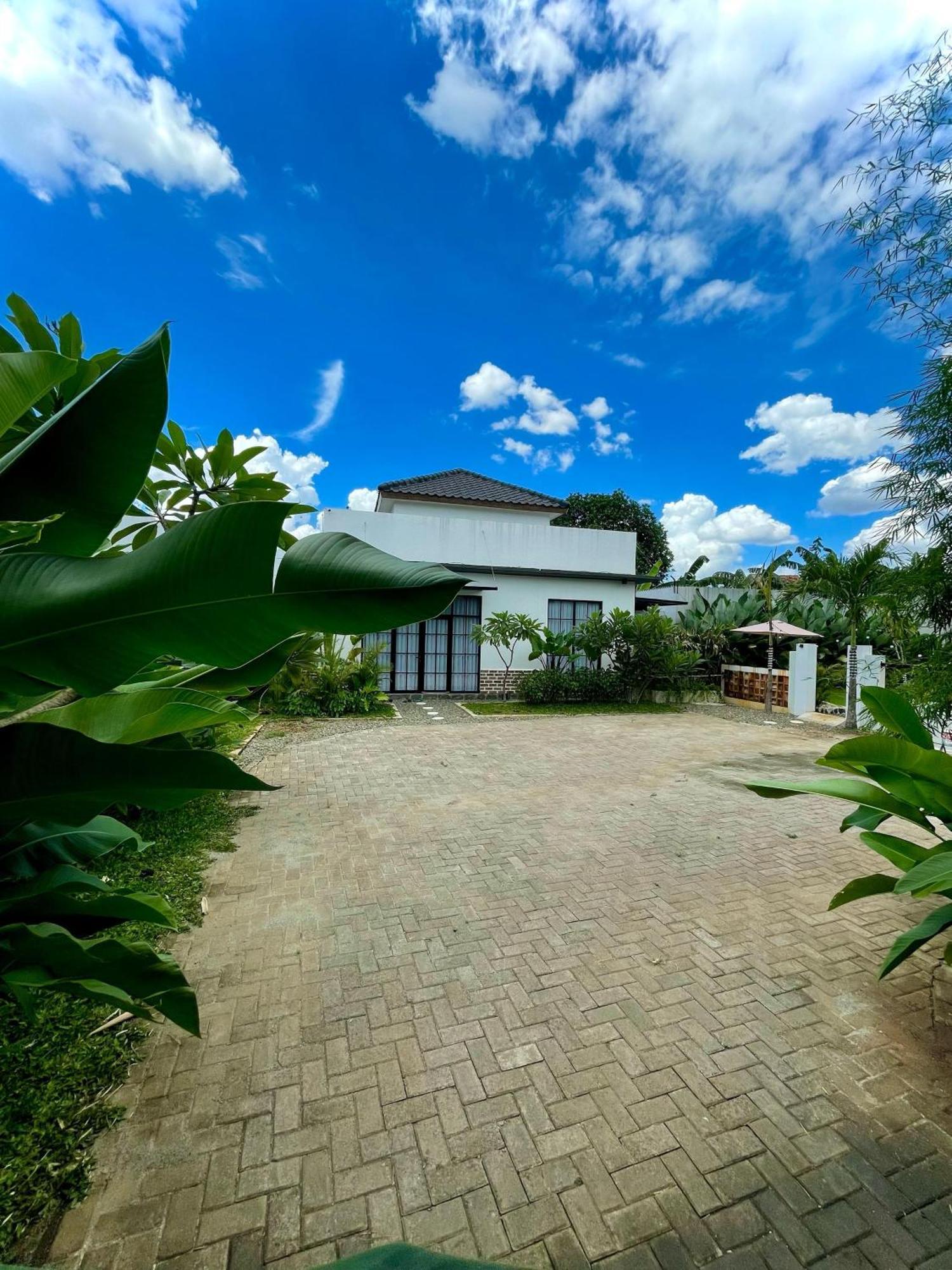 Sivva Sawangan Villa Depok