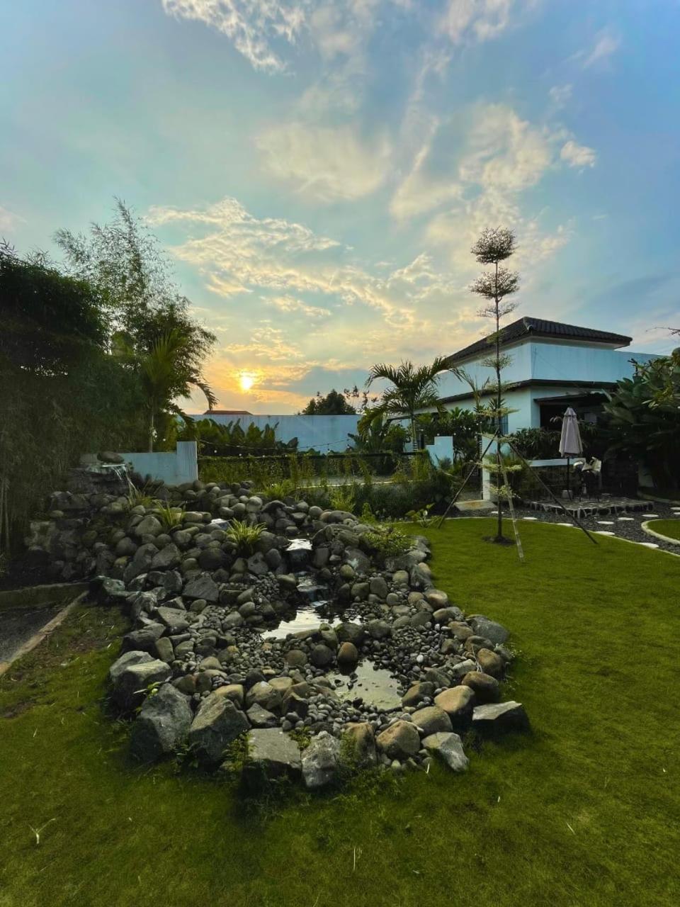 Sivva Sawangan Villa Depok