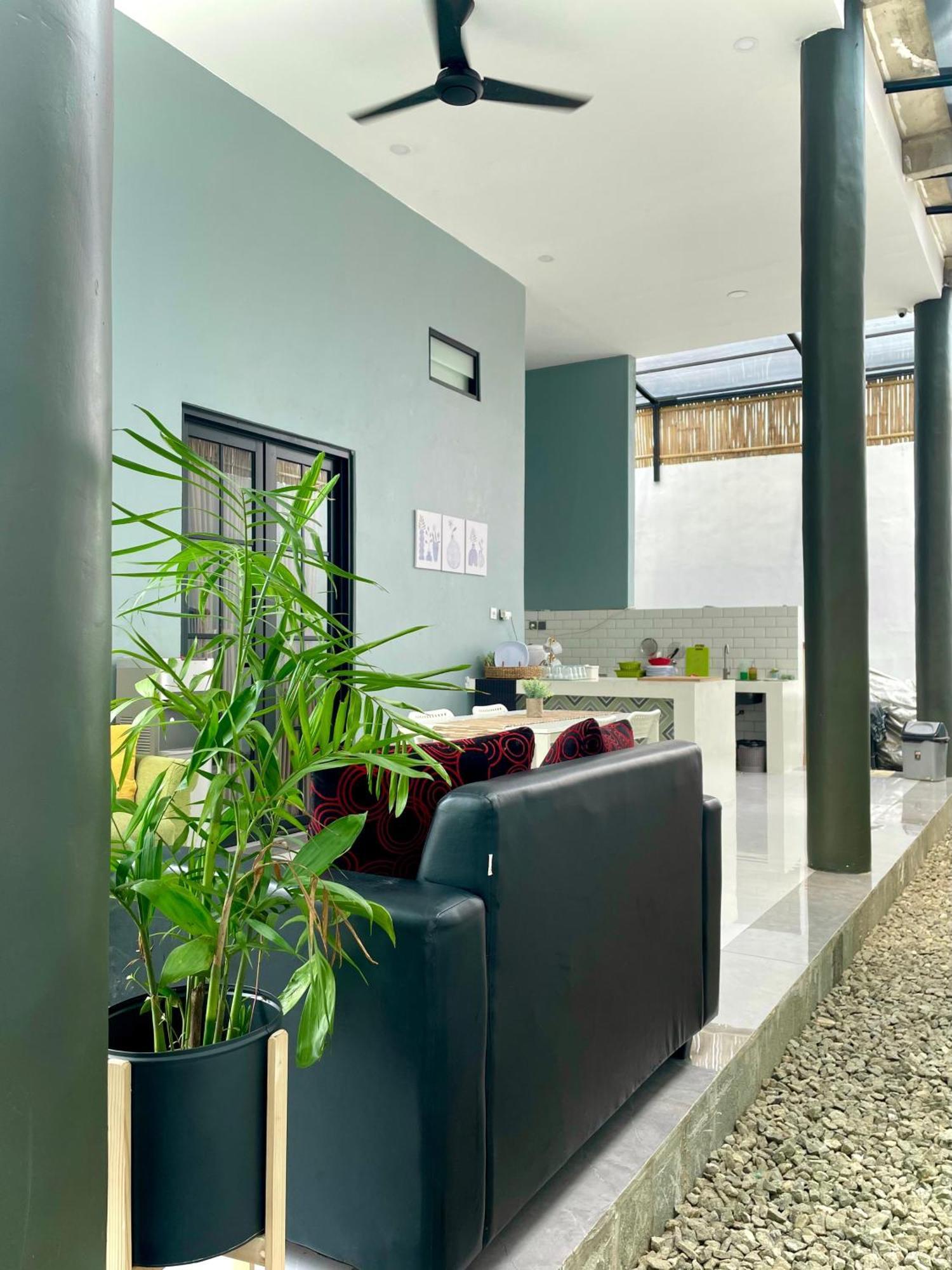 Villa Sivva Sawangan